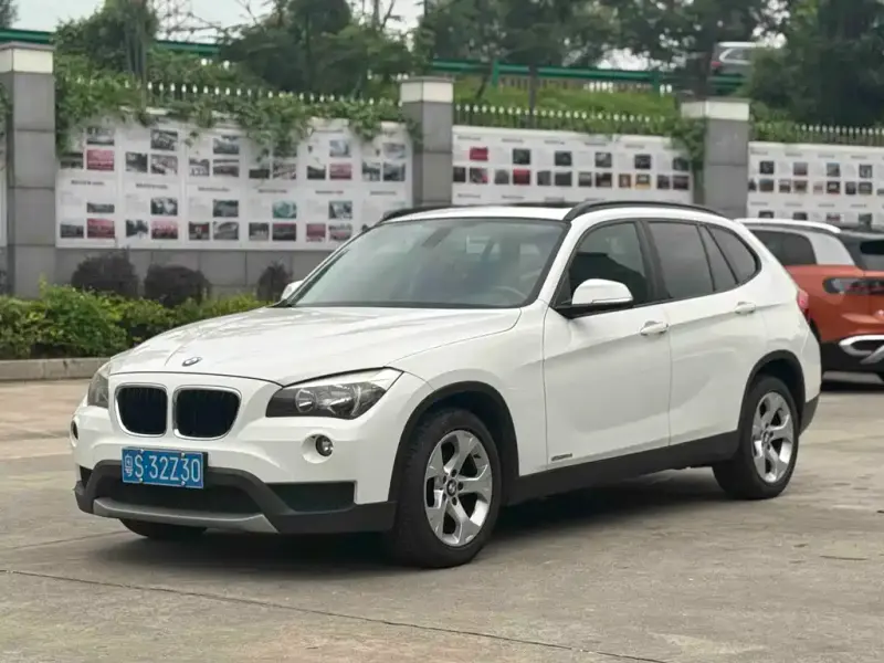BMW X1, 2012