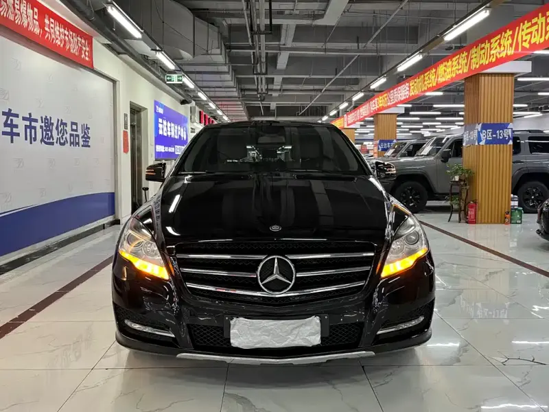 Mercedes-Benz R-Class, 2016