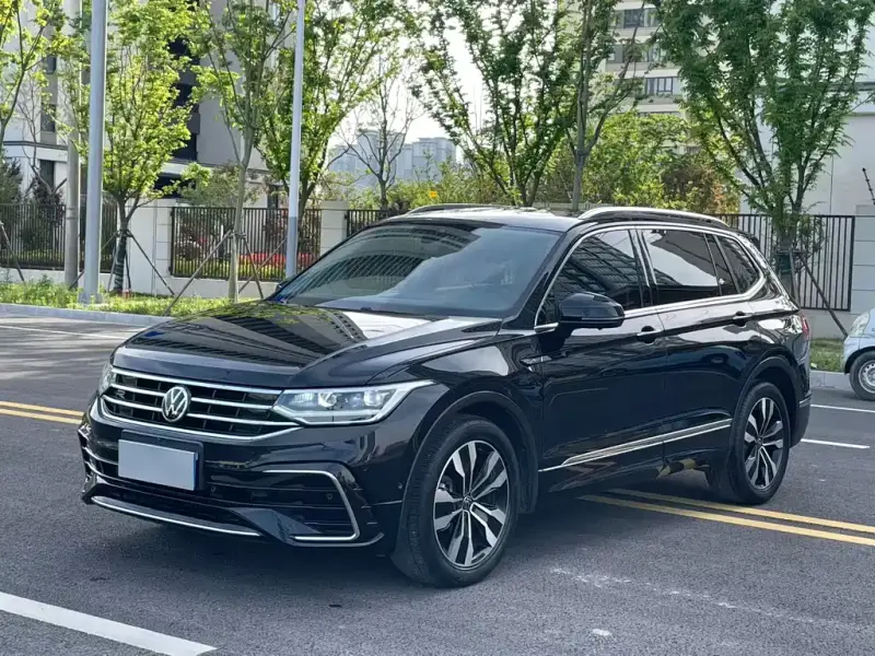 Volkswagen Tiguan L, 2022