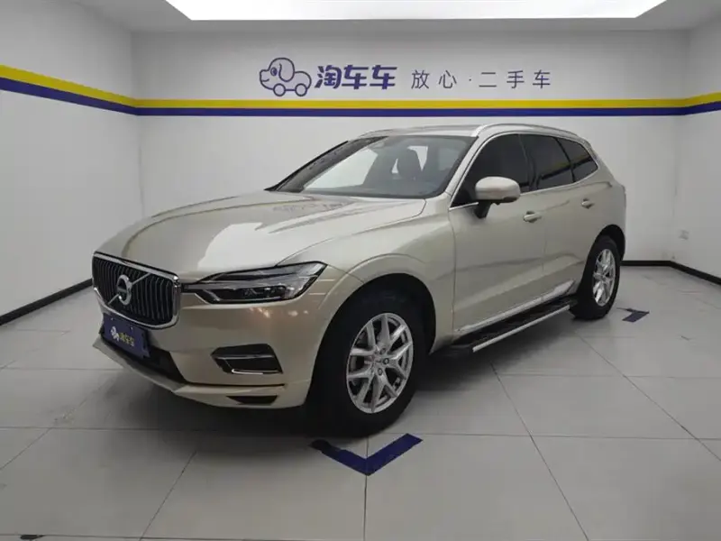 Volvo XC60, 2021 — фото 1