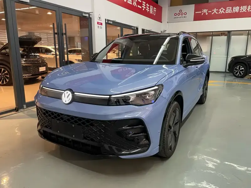 Volkswagen Tiguan L, 2024