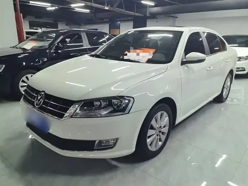 Volkswagen Lavida, 2015