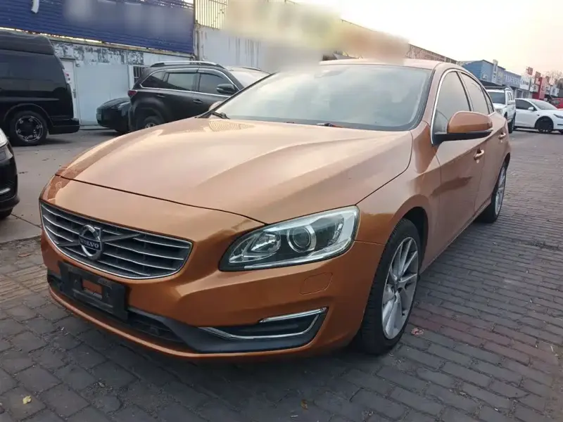 Volvo S60, 2014