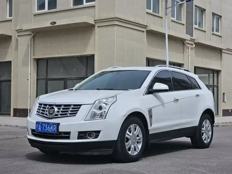 Cadillac SRX, 2015 — фото 1