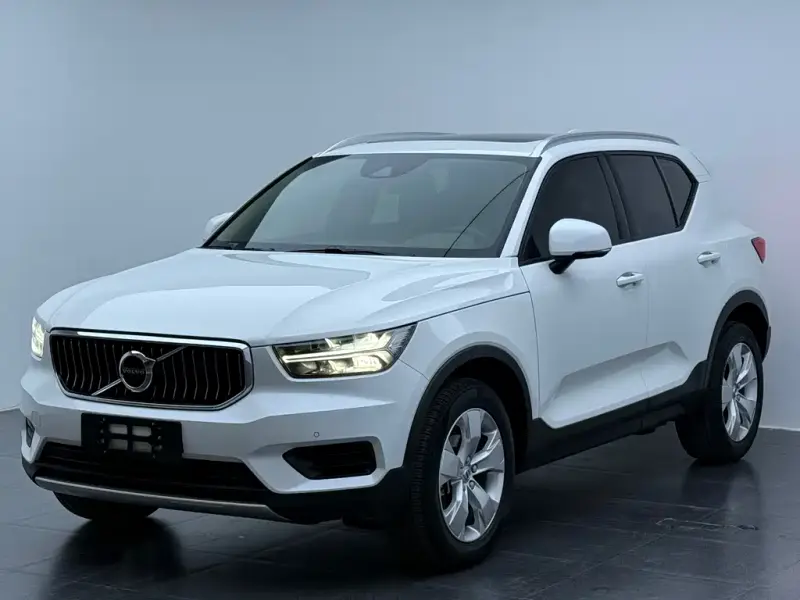 Volvo XC40, 2021