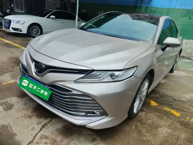 Toyota Camry, 2019