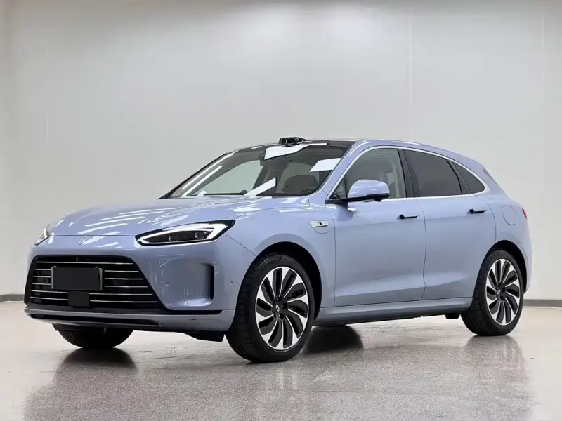 AITO M5, 2023