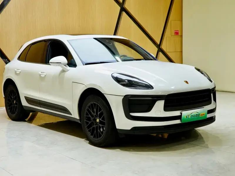 Porsche Macan, 2024