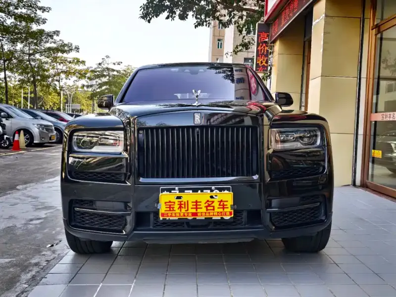 Rolls-Royce Cullinan, 2021