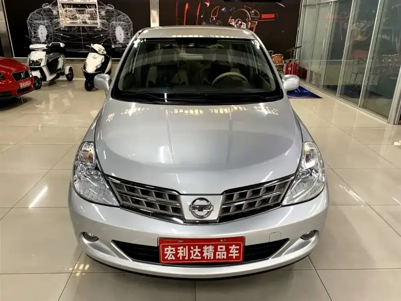 Nissan Tiida, 2009