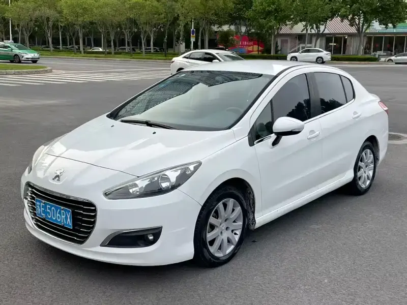 Peugeot 308, 2013