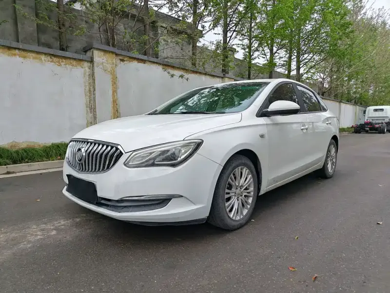 Buick Excelle, 2017