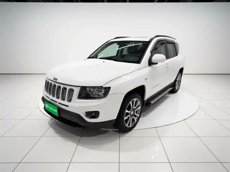 Jeep Compass (Import), 2015