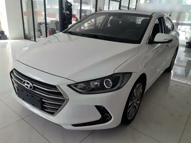 Hyundai Elantra, 2018