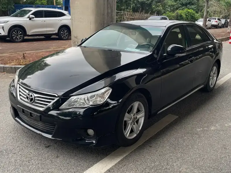 Toyota Reiz, 2012
