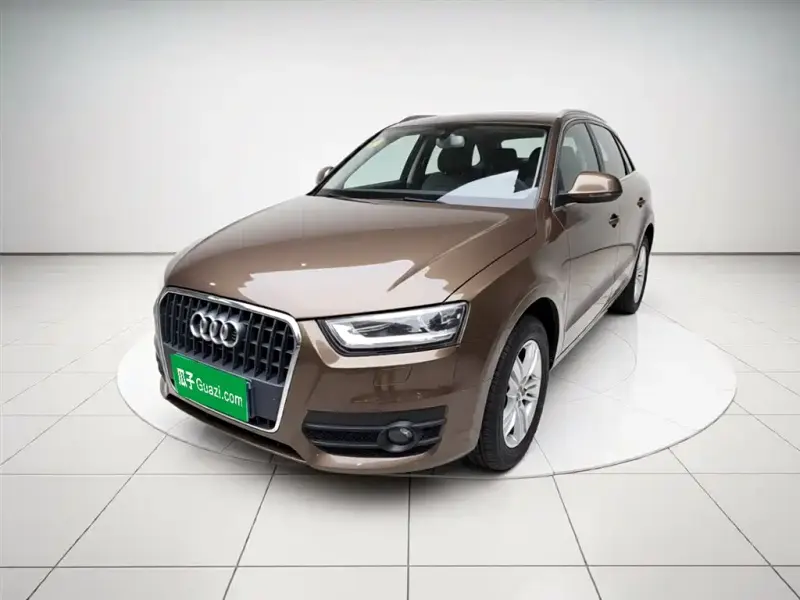Audi Q3, 2015