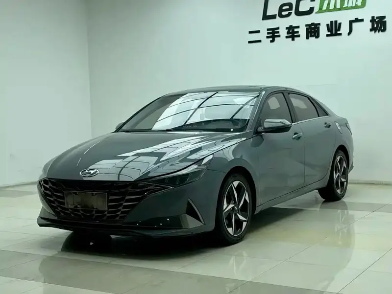 Hyundai Elantra, 2021