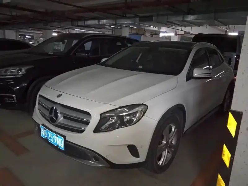 Mercedes-Benz GLA, 2016 — фото 1