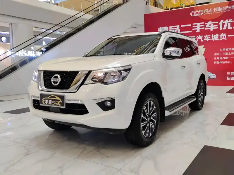 Nissan Terra, 2019 — фото 1