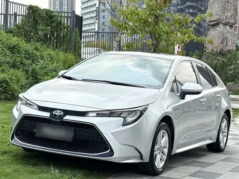 Toyota Levin, 2022 — фото 1