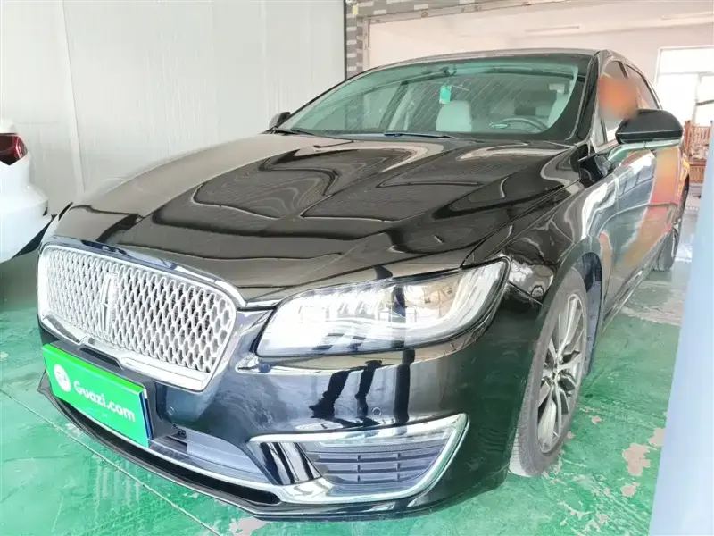 Lincoln MKZ, 2020