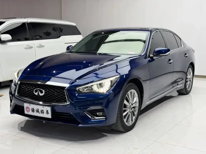 Infiniti Q50L, 2020
