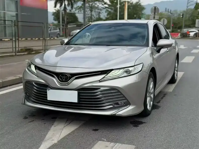Toyota Camry, 2019