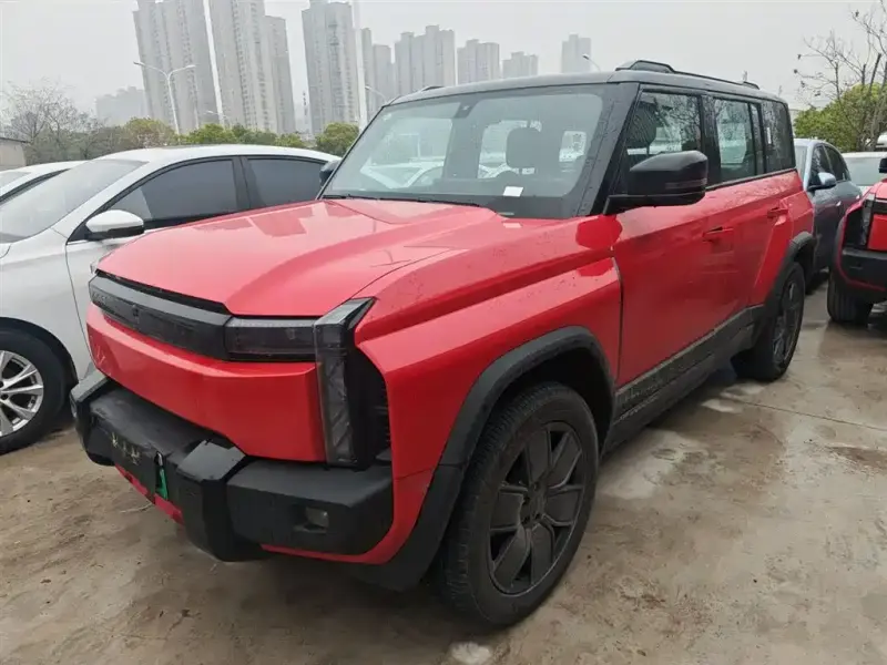 iCAR 03T, 2025