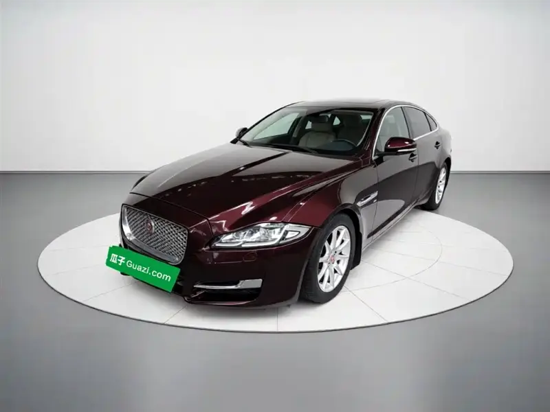 Jaguar XJ, 2016