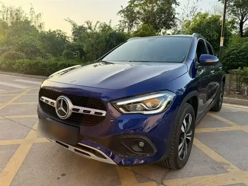 Mercedes-Benz GLA, 2021 — фото 1