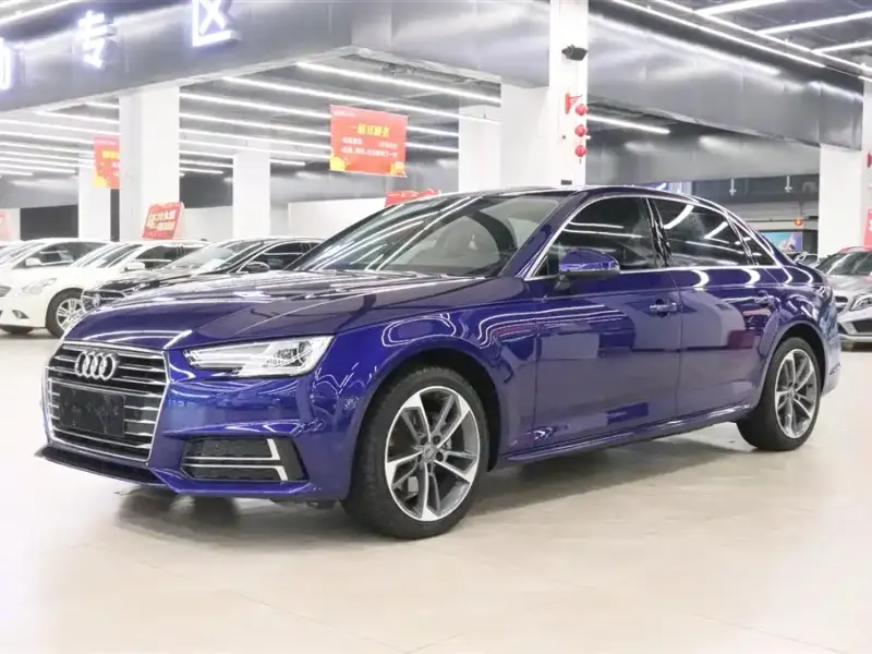 Audi A4L, 2020