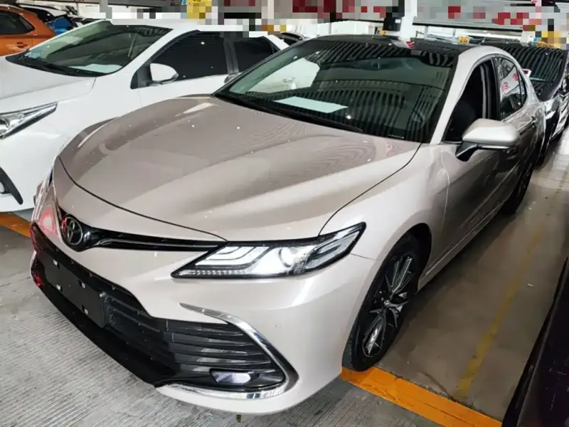 Toyota Camry, 2022