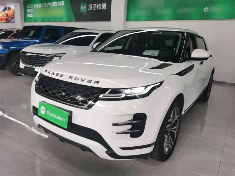 Land Rover Evoque, 2022 — фото 1