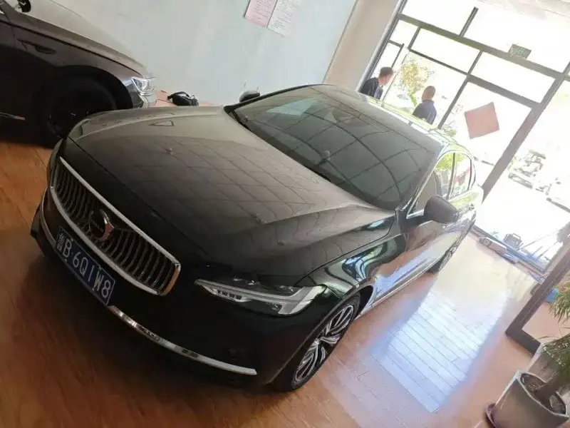 Volvo S90, 2021