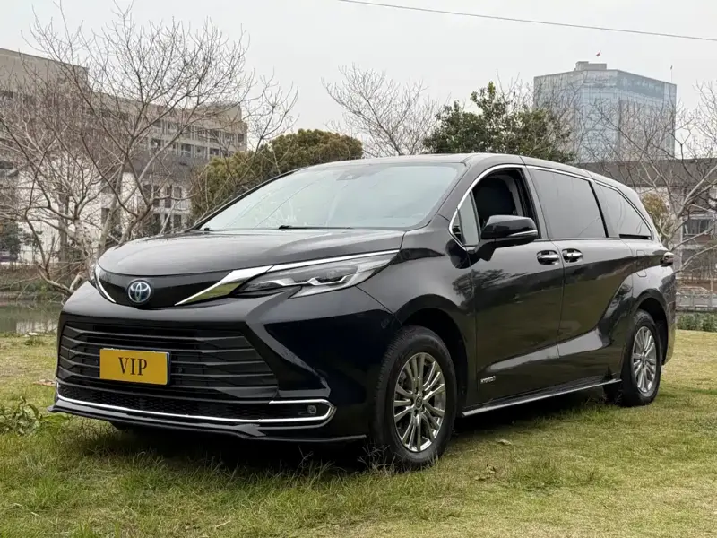 Toyota Sienna, 2022