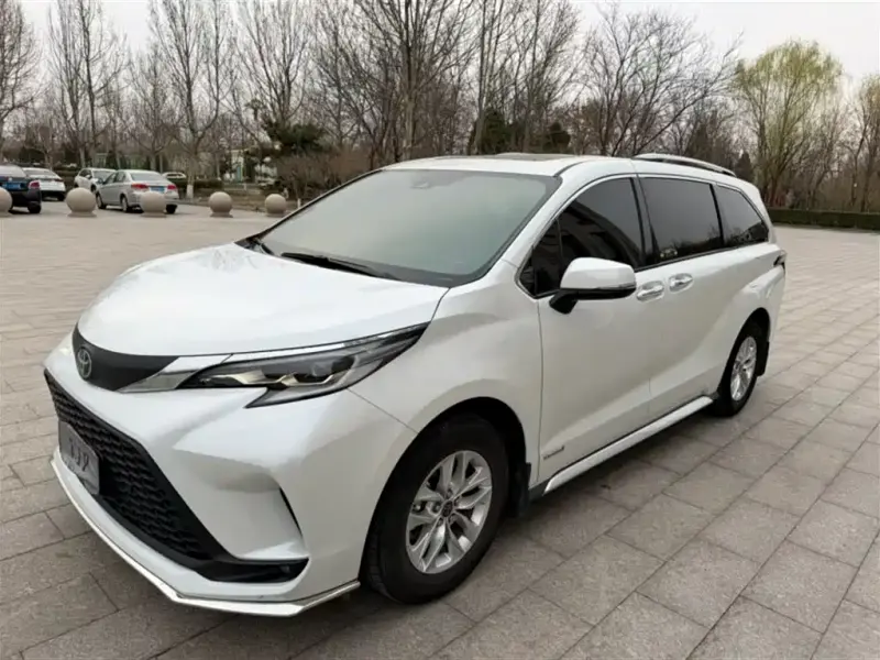 Toyota Granvia, 2023