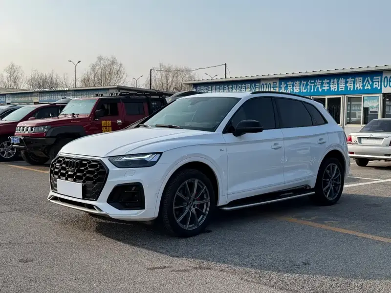 Audi Q5L, 2023