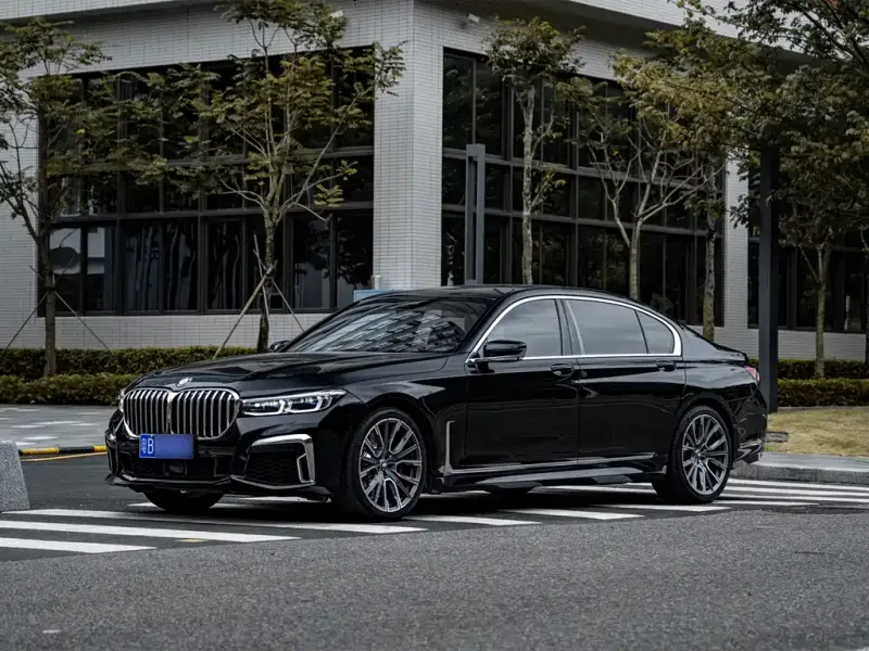 BMW 7 Series, 2019 — фото 1