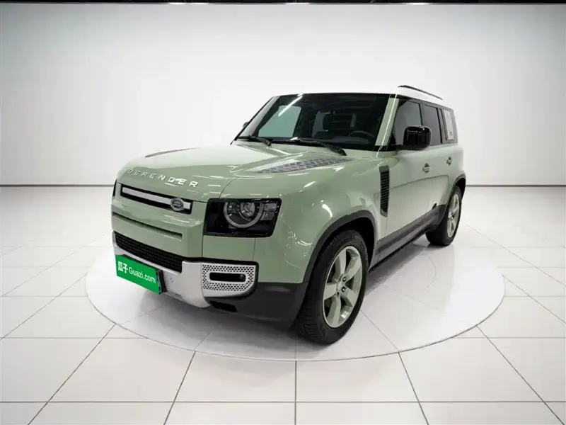 Land Rover Defender, 2023