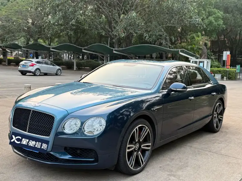 Bentley Flying Spur, 2020