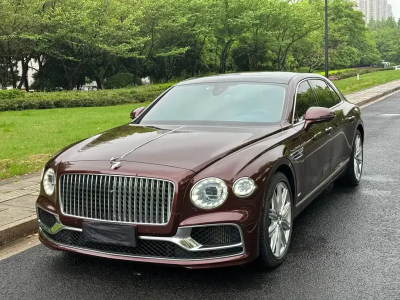 Bentley Flying Spur, 2021