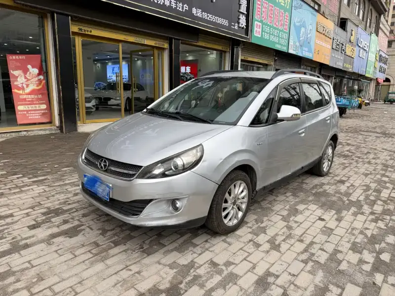JAC Refine M2, 2015