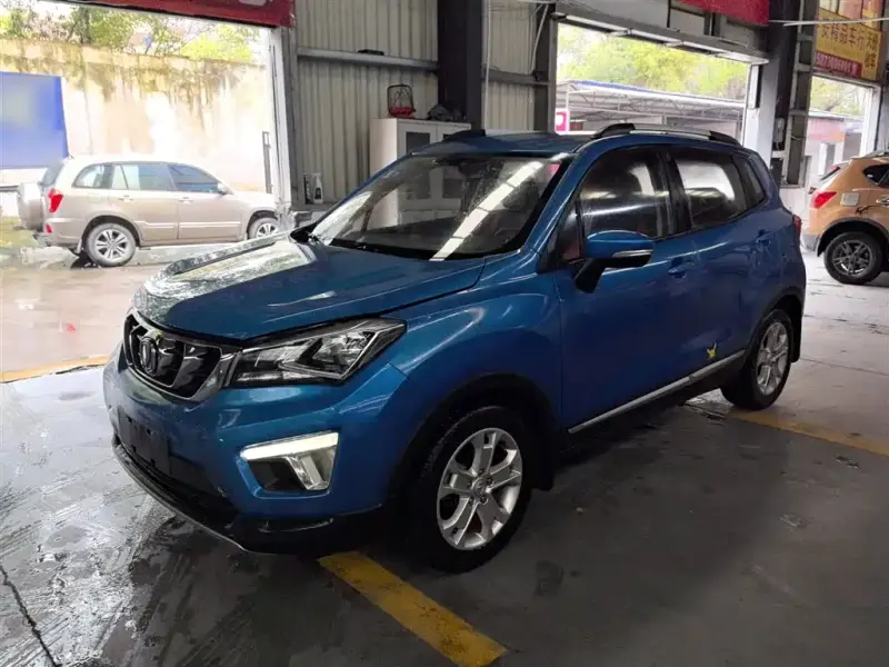 Changan CS15, 2016