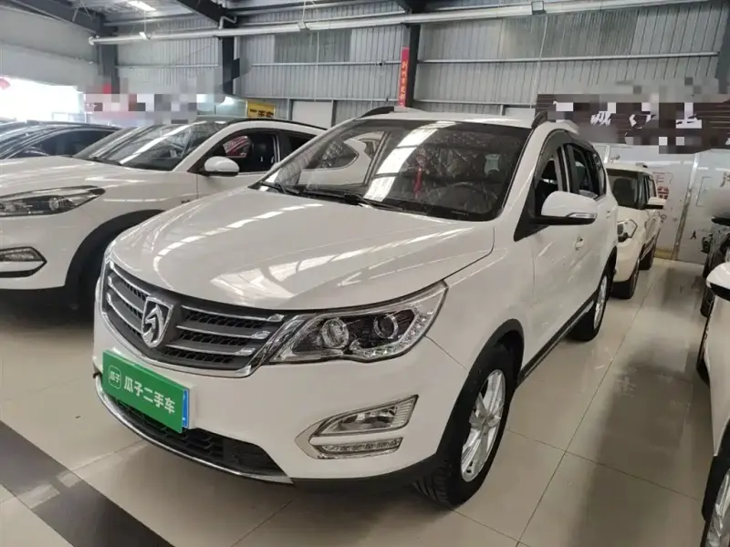 Baojun 560, 2016