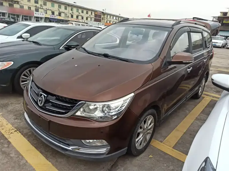Baojun 730, 2017