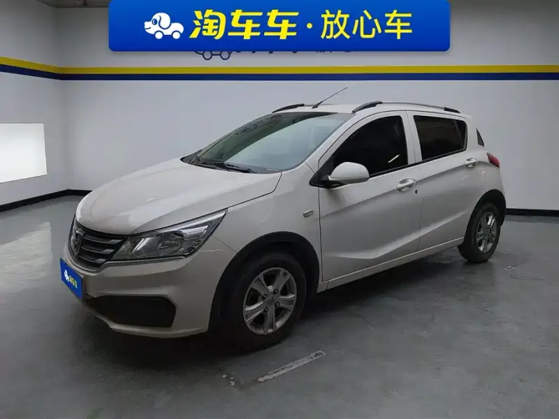 Baojun 310, 2021