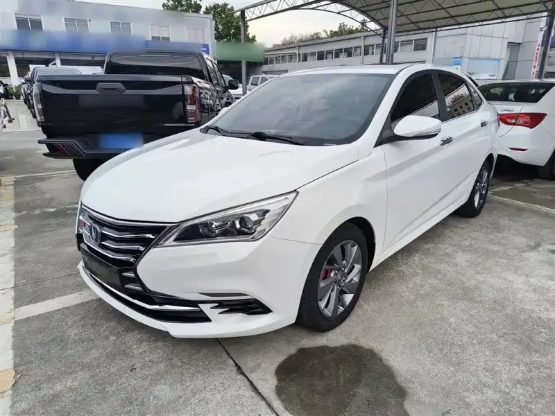 Changan Eado DT, 2018 — фото 1