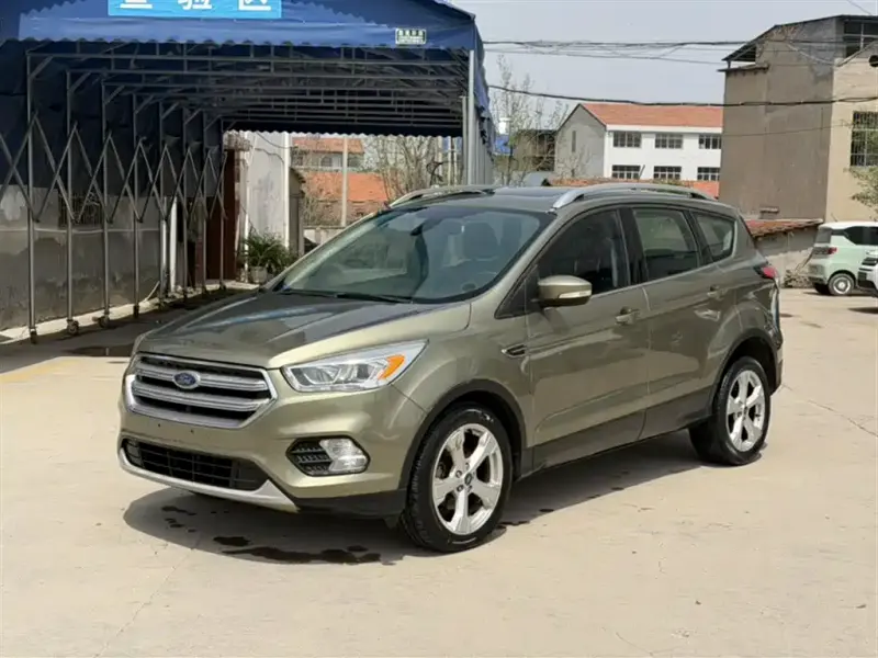 Ford Kuga, 2018