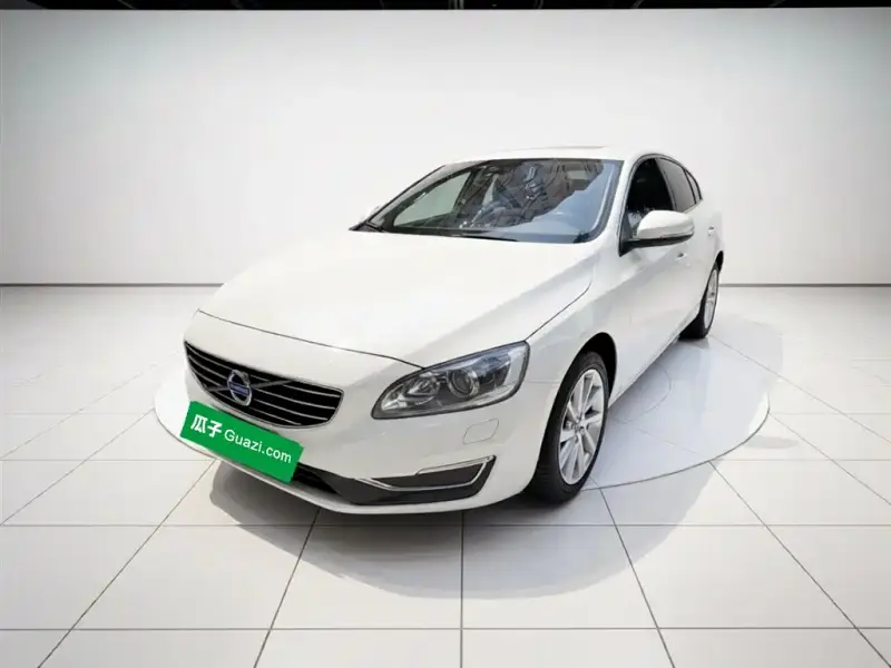 Volvo S60, 2016