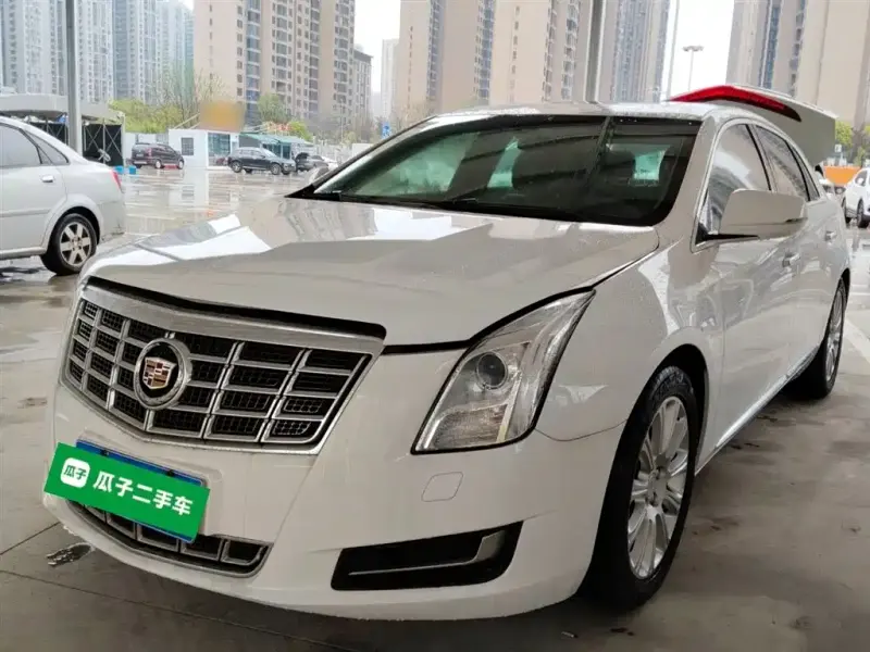Cadillac XTS, 2015